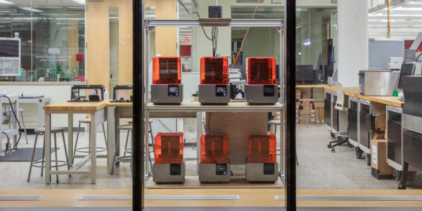 Multiple Formlabs 3D printers in a university lab